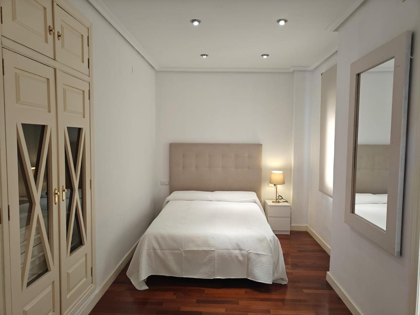 Gran Capitan Luxury Center Apartment- Parking 코르도바 외부 사진